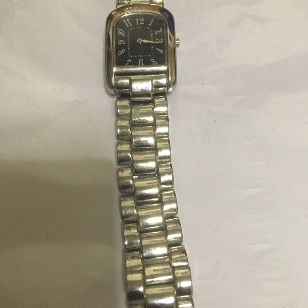 Coach Watch - Picture 7 of 11